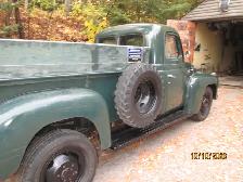 1952 International Harvester L130  ..$18,900.. inline 6-4-speed - Photo 4