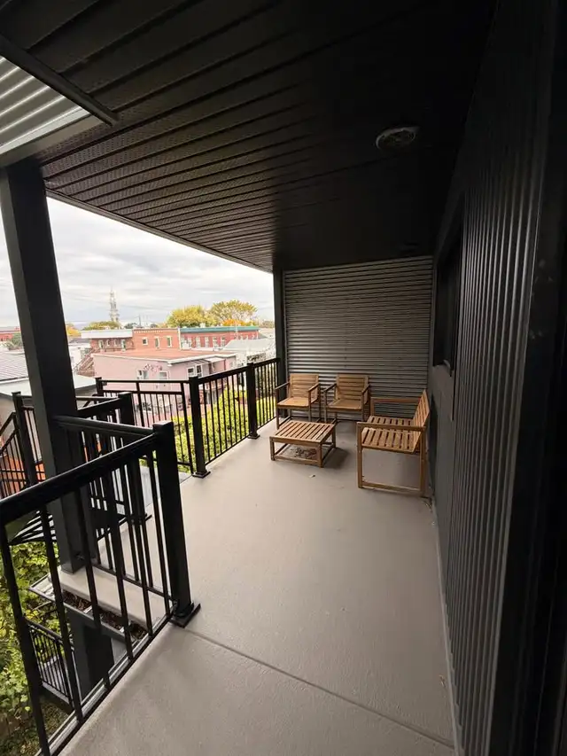2 Beds 1 Bath - Apartment - CA$1,525 / Month