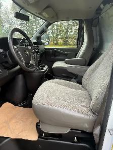 2019 Chevrolet Express Cargo Van SHELVING/PARTITION/BACKUP CAM - Photo 11