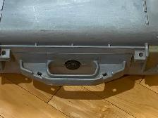 Pelican 1500 Hard Case. Waterproof. 17"x12"x7" - Photo 2