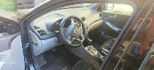 Hyundai Accent 2013 – Automatique – Toit ouvrant – 209 000 km