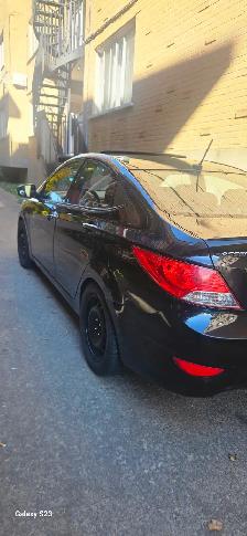 Hyundai Accent 2013 – Automatique – Toit ouvrant – 209 000 km - Photo 6