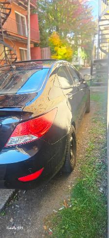 Hyundai Accent 2013 – Automatique – Toit ouvrant – 209 000 km - Photo 8