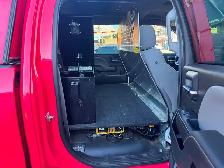2015 GMC Sierra 1500 4WD Crew Cab 5.3 - CLEAN - WINCH - SERVICE - Photo 10
