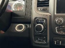 2022 Ram RAM 1500 Classic Crew Cab 4x4 (DS) ST (140.5 WB 5'7 Box - Photo 27