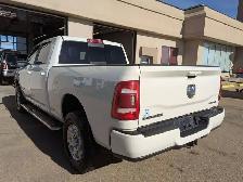 2024 Ram 3500 Laramie 6.7L/Diesel/Touch Nav/Camera - Photo 10