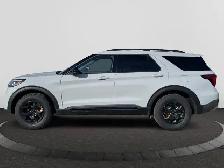 2027 Ford Explorer Tremor - Photo 2