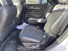 2027 Ford Explorer Tremor - Photo 18