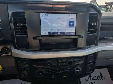 2025 Ford F-250 XLT 6.8L Gas/Deck w/Toolboxes 1829kms - Photo 2