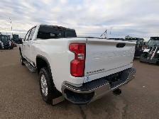 2024 Chevrolet Silverado 3500 LTZ 6.6L GAS/Nav/Sunroof/Camera - Photo 9