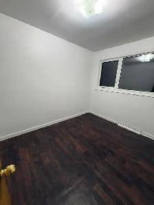 Beautiful Renovated 4-Bedroom Home for Rent in Transcona - Photo 7