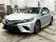 2020 Toyota Camry Hybrid SE FWD - Sunroof, Heated Seats, CarPlay - Photo 2