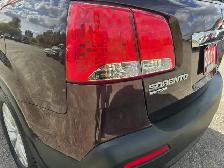 2011 Kia Sorento EX 4WD Bluetooth Rev. Cam, Leather Pano. Roof N - Photo 7