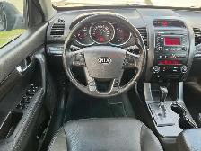 2011 Kia Sorento EX 4WD Bluetooth Rev. Cam, Leather Pano. Roof N - Photo 17