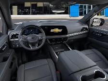 2027 Chevrolet Suburban 4wd 4dr Rst - Photo 18