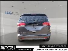 2022 Chrysler Grand Caravan SXT - Photo 3