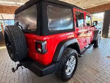 2021 Jeep Wrangler Sport S - Photo 5