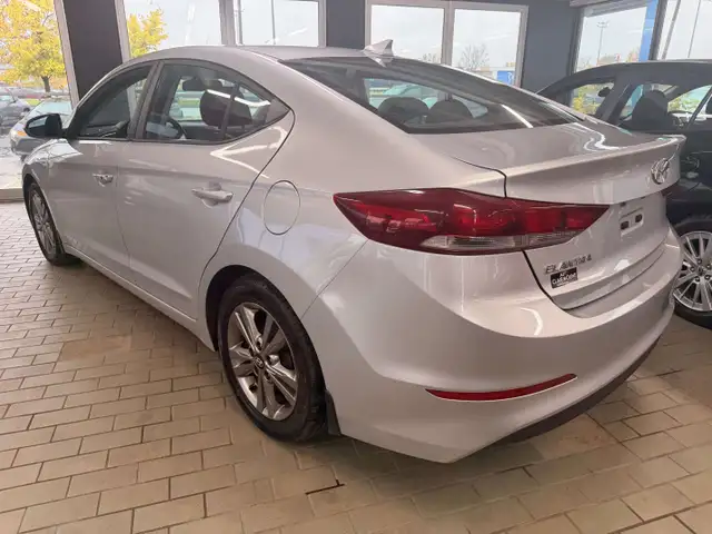 2018 Hyundai ELANTRA GL SE