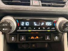 2024 Toyota RAV4 XLE - Photo 26