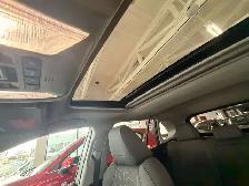 2024 Toyota RAV4 XLE - Photo 29