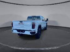 2026 GMC Sierra 3500HD AT4 - Photo 10