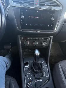 2018 Volkswagen Tiguan SE - Photo 11