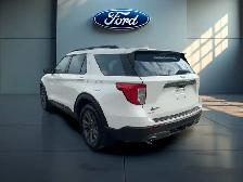 2023 Ford Explorer XLT 4WD for sale - Photo 4