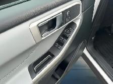 2023 Ford Explorer XLT 4WD for sale - Photo 9