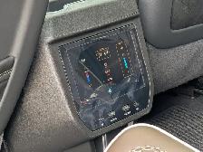 2027 GMC Yukon XL Denali Ultimate 4WD 4dr Denali Ultimate - Photo 14
