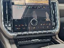 2027 GMC Yukon XL Denali Ultimate 4WD 4dr Denali Ultimate - Photo 23