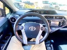 2017 Toyota Prius C 5dr HB - Photo 6