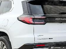 2027 GMC Acadia Denali AWD Denali - Photo 8