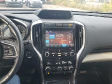2020 Subaru Ascent Touring w/Captains Chair - Photo 17