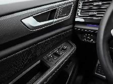 2026 Volkswagen Atlas Cross Sport Execline | IN STOCK - Photo 16