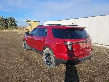 2015 Ford Explorer - Photo 3