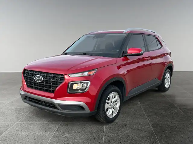 2022 Hyundai Venue Preferred / FWD