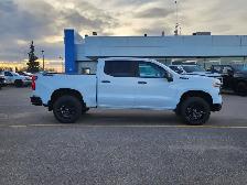 2026 Chevrolet Silverado 1500 LT Trail Boss Crew Cab Short Box 4 - Photo 17