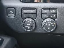 2026 Chevrolet Silverado 1500 LT Trail Boss Crew Cab Short Box 4 - Photo 46
