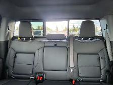 2026 Chevrolet Silverado 1500 LT Trail Boss Crew Cab Short Box 4 - Photo 48