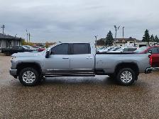 2025 Chevrolet Silverado 3500HD High Country 4WD Crew Cab Long B - Photo 3