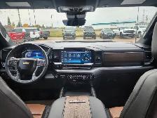 2025 Chevrolet Silverado 3500HD High Country 4WD Crew Cab Long B - Photo 23