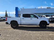 2026 Chevrolet Silverado 1500 LT Trail Boss Crew Cab Short Box 4 - Photo 18