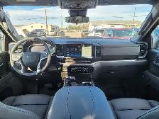 2026 Chevrolet Silverado 1500 LT Trail Boss Crew Cab Short Box 4 - Photo 21