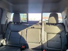 2026 Chevrolet Silverado 1500 LT Trail Boss Crew Cab Short Box 4 - Photo 48