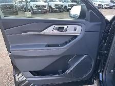 2027 Ford Explorer Active - Photo 5