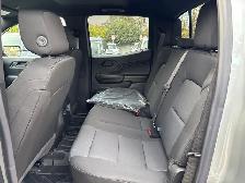 2026 Chevrolet Colorado 4WD Trail Boss - Photo 10