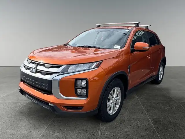 2020 Mitsubishi RVR SE