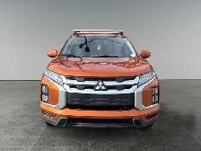 2020 Mitsubishi RVR SE - Photo 2