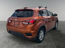 2020 Mitsubishi RVR SE - Photo 8