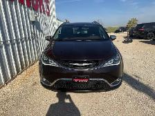 2018 Chrysler Pacifica Limited - Photo 6